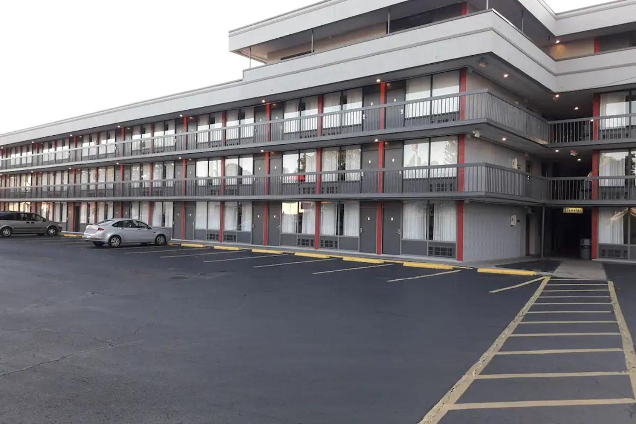 Clarion Pointe University/Expo Louisville Zewnętrze zdjęcie